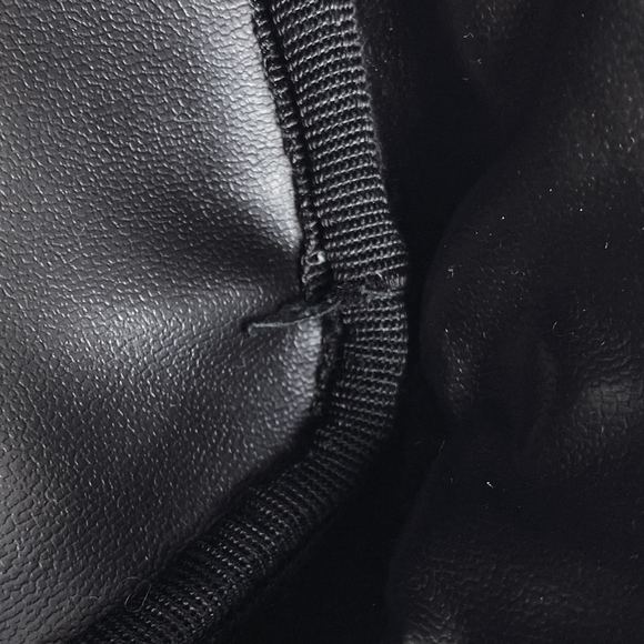 Chanel Accessory CC Leather Pouch Cosmetic Black Cocomark Case - Picture 5 of 6